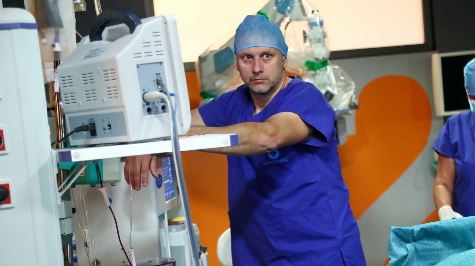Viktor ze seriálu Modrý kód své matce neříká úplnou pravdu